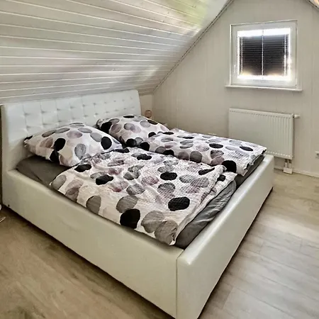 Holiday home 2 Bedroom Amazing In Wandlitz